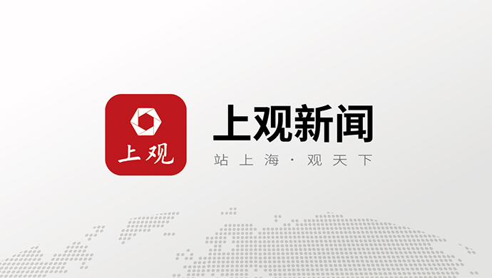 全场掌声与, 国首创
