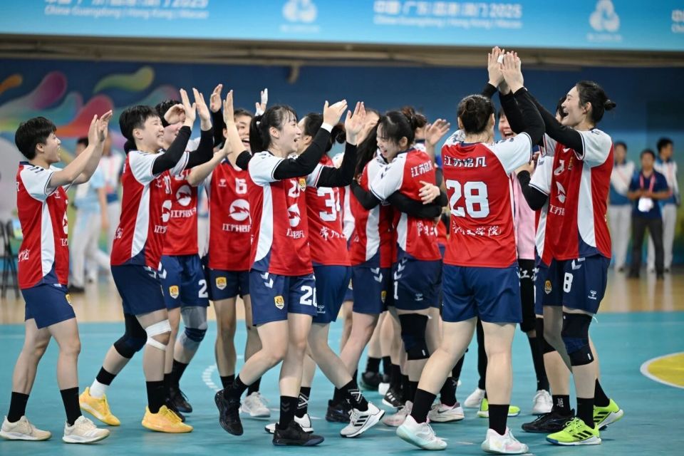 UDYD, 阵小组赛对